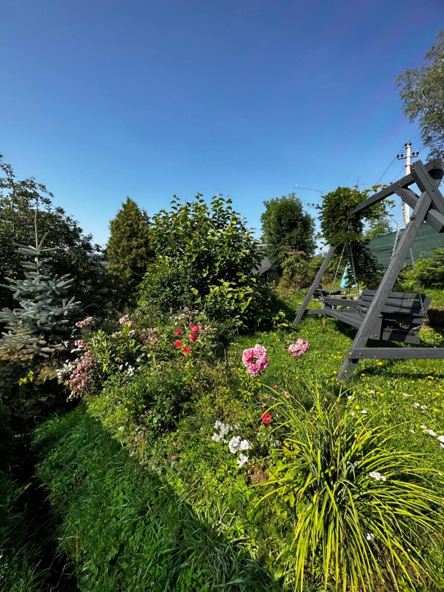 Казковий Дім Та Garden Два Будиночки В Горах З Чаном-Джакузі Slavske Exterior foto