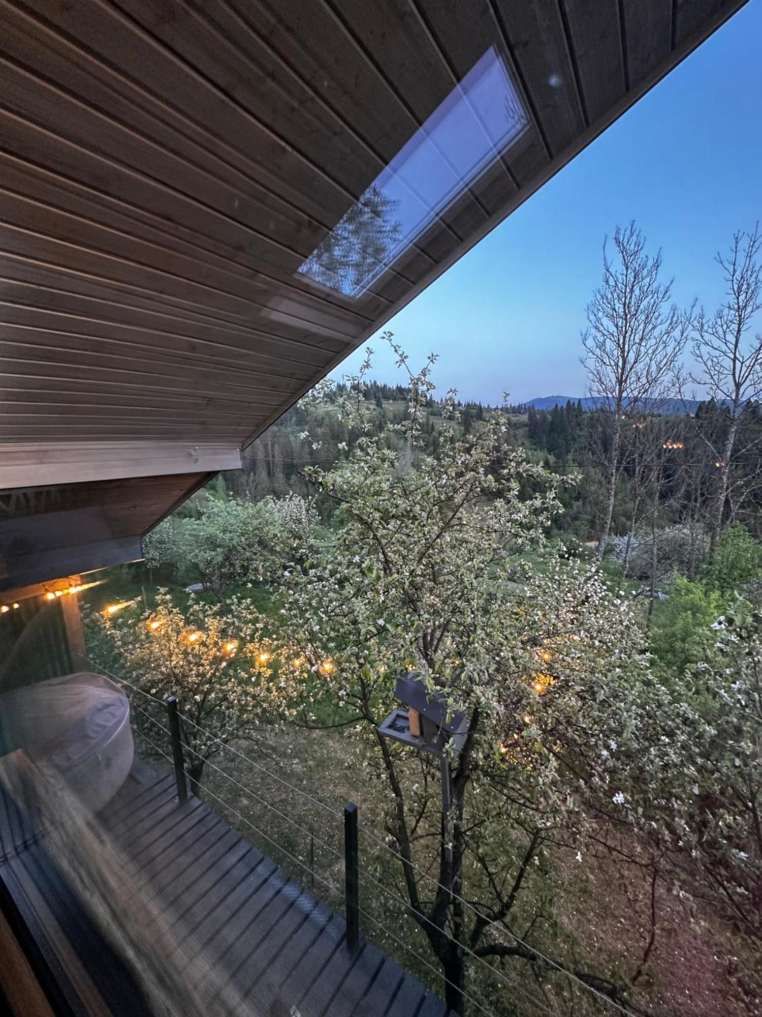 Казковий Дім Та Garden Два Будиночки В Горах З Чаном-Джакузі Slavske Exterior foto